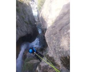 Integral canyoning  of La Blache