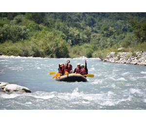 Rafting on the Drac river
