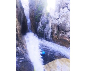 Integral canyoning  of La Blache