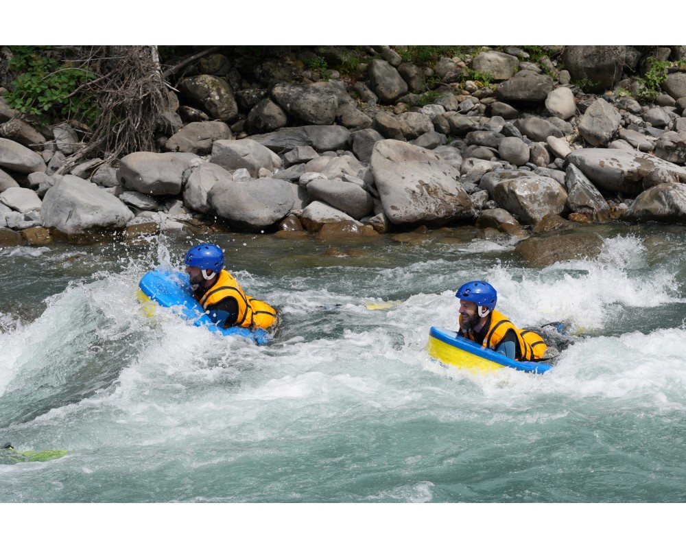 Wildwaterzwemmen op de Ubaye